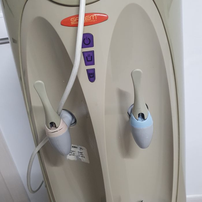 Кулер для бутылочной воды