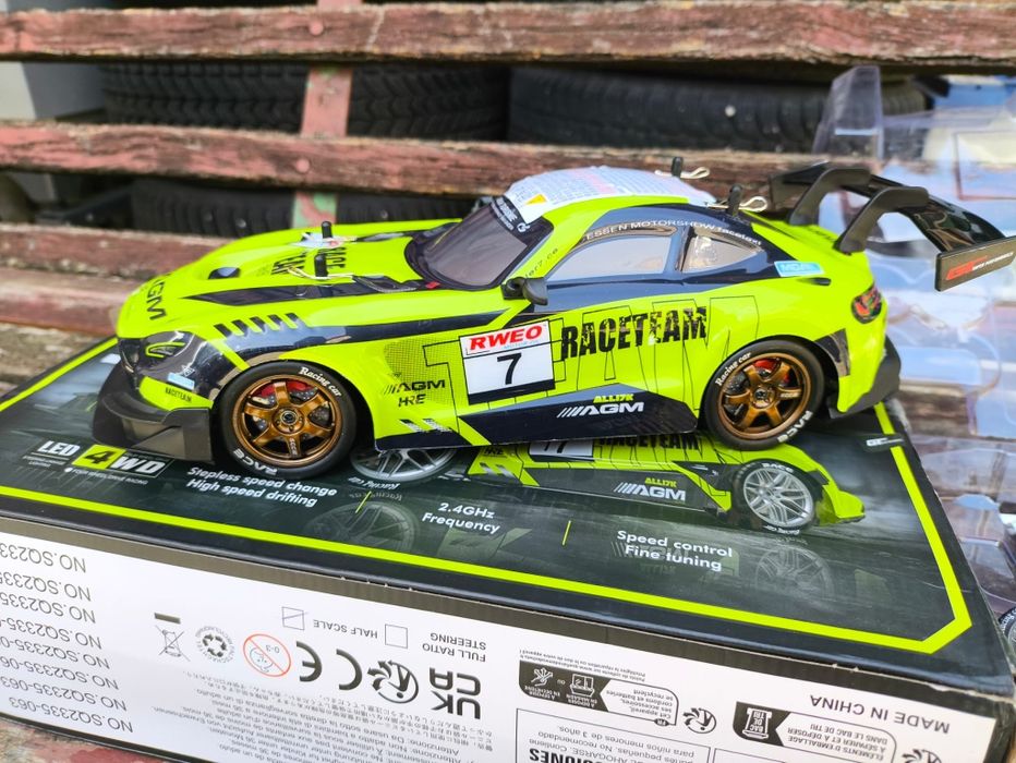 Masinuta cu telecomanda drift