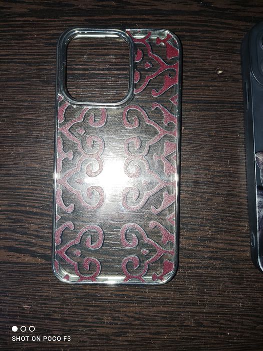 Чехлы на iPhone 15 pro