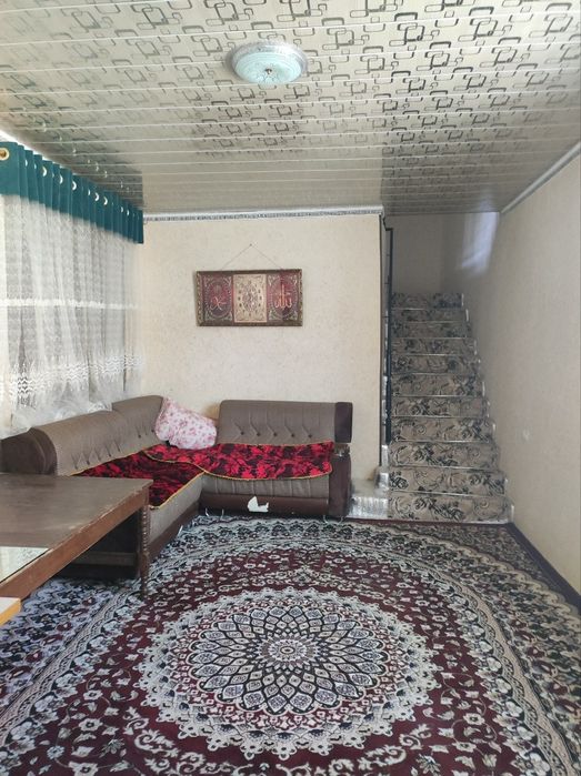 Самарк,анд шахрида ховли сотилади