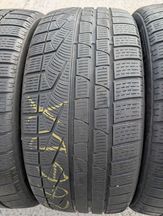 265/40 R20 • Iarna • Pirelli Sottozero Winter 240 serie II 104V | 4 buc | Pret/buc