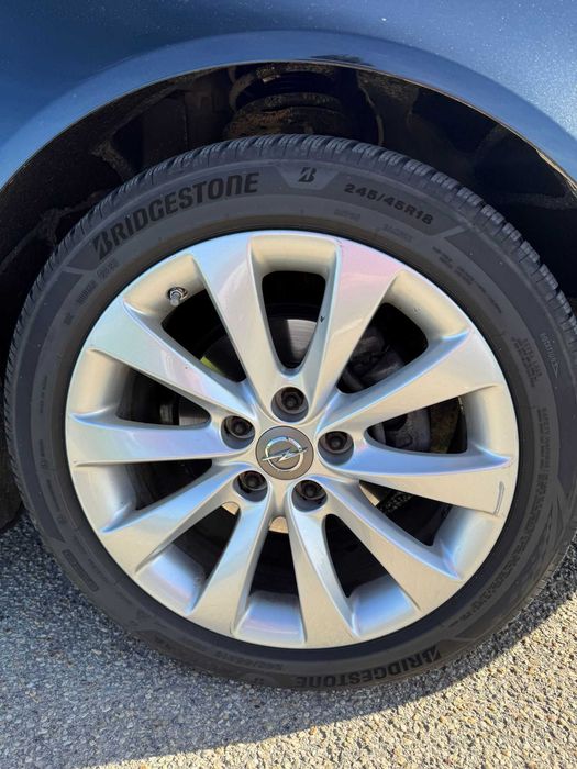 Opel Insignia 2016 limuzina