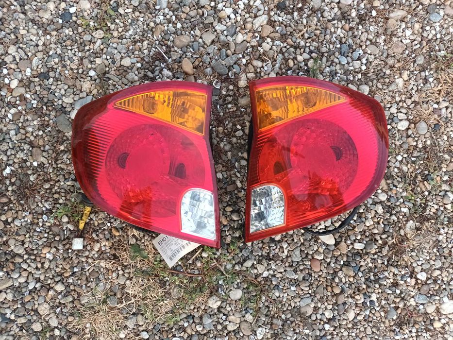 ляв и десен стоп за хюндай акцент 03 - 06 HYUNDAI ACCENT