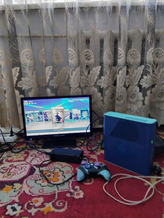 Игропртставка хбох360 продаю