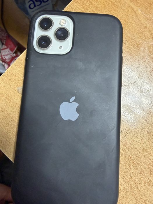 Продам айфон 11 pro