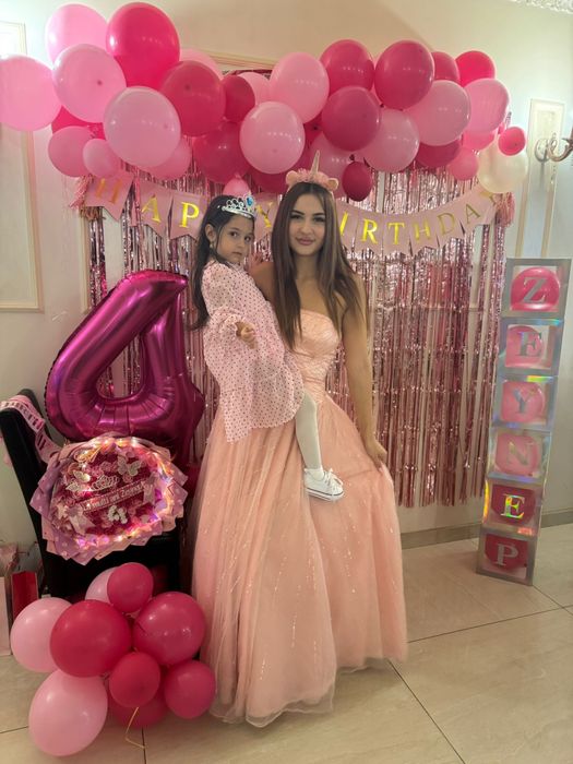 Animatori de Vis – Magie, Distracție și Zâmbete la Fiecare Petrecere!