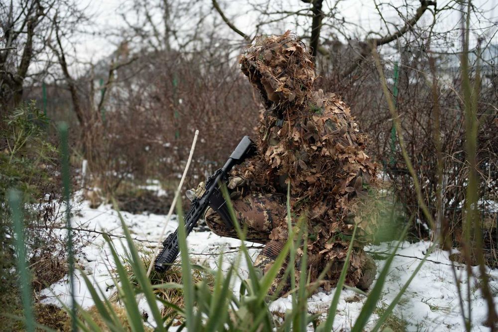 Costum de camuflaj – Pelerina toamnă KMCS