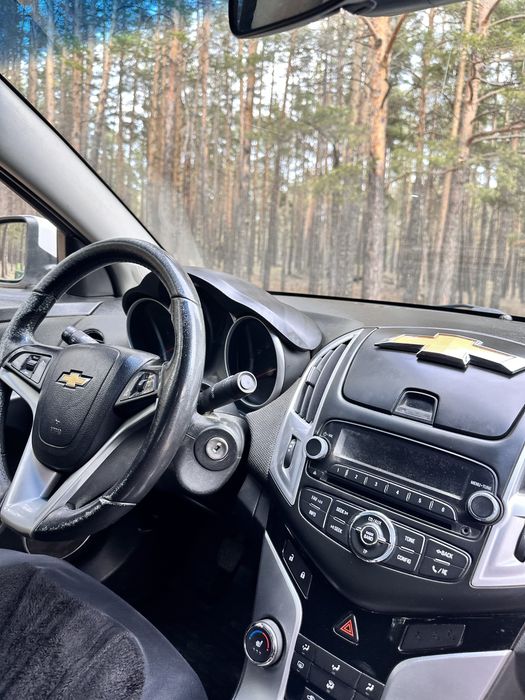 Продам шевроле круз