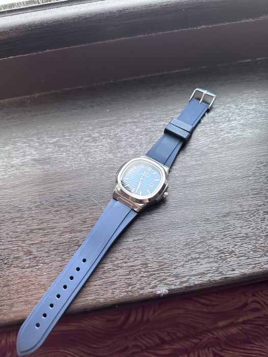 часы от бренда DEARNO для любитель