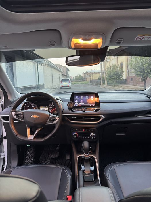 Tracker Premier Plus 2025