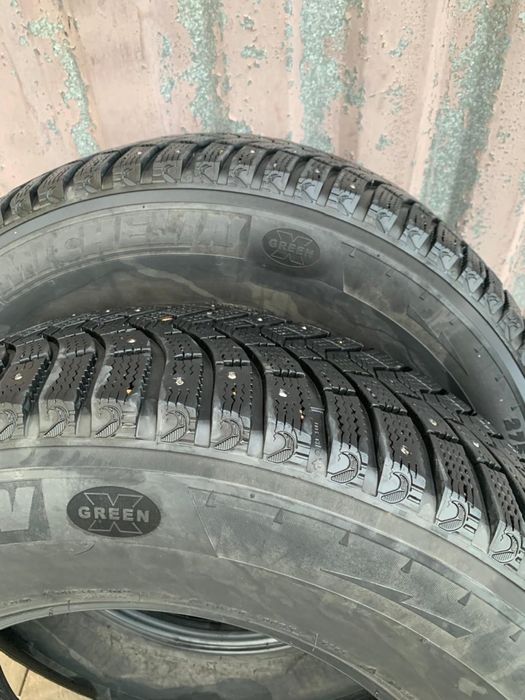 Продам зимние шины michelin