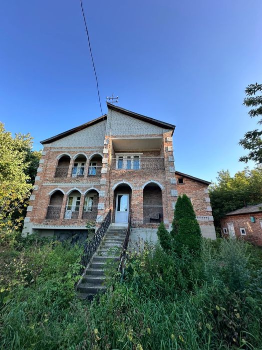 Продам КОТТЕДЖ в с.Бобровка