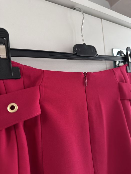 Цикламена пола ZARA – S размер