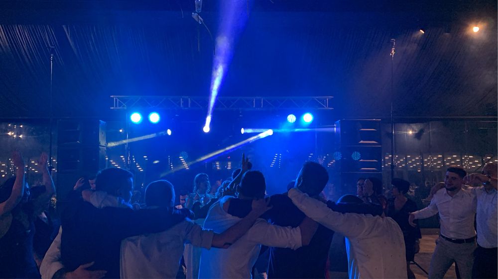 DJ Fum greu Schela de lumini