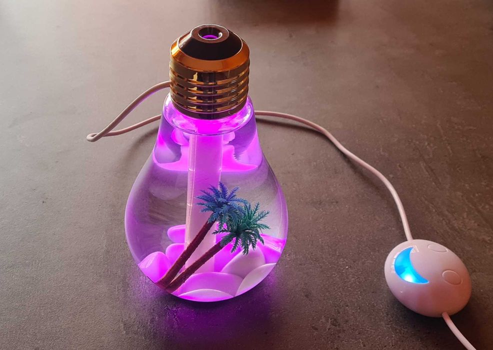 Purificator aer cu lumini