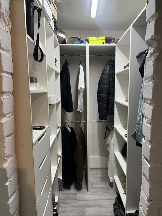 Продам 4-ком квартиру