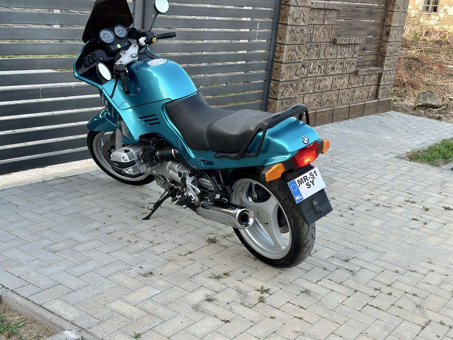 Motocicleta BMW R1100 RS, 90 CP, an 1993