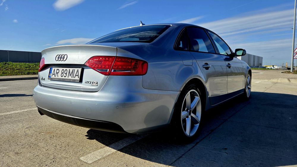 AUDI A4 2010 — imagine 4