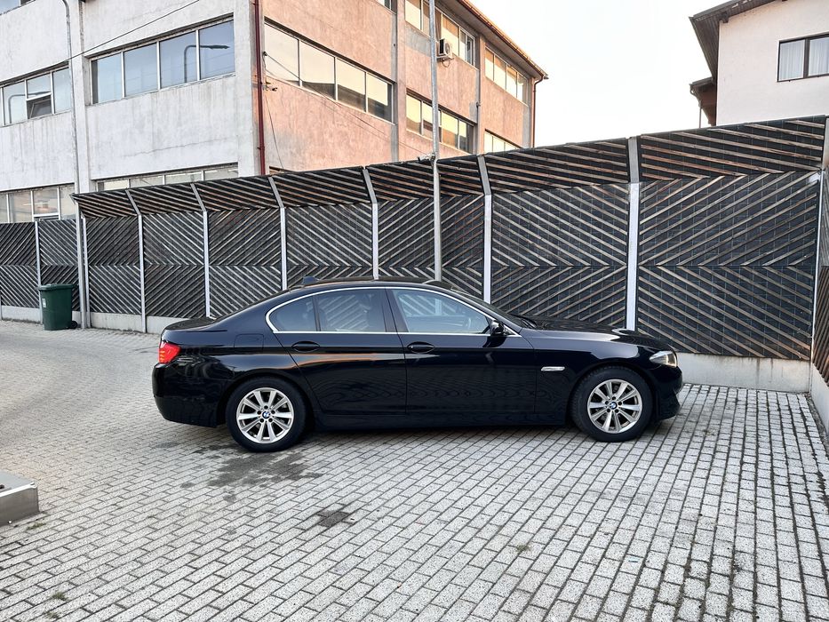 Bmw f10 520d manual 2012