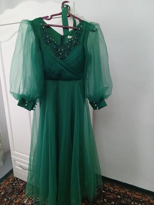 Вечернее платье.Срочно Куйлак