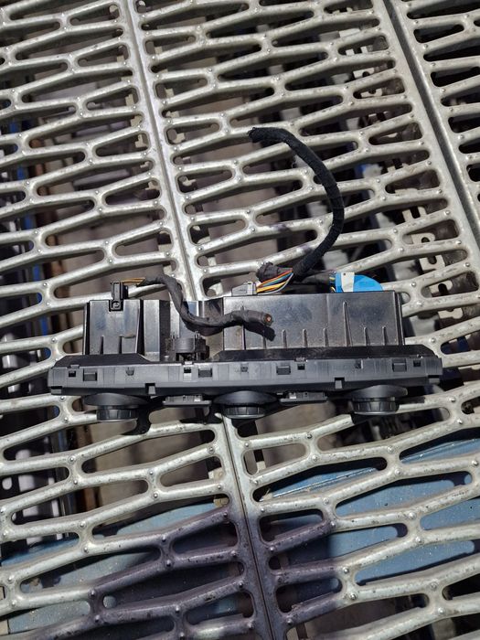 Panou clima bmw e60 e61 lci facelift