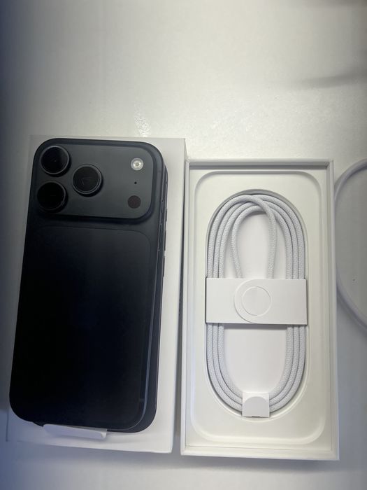 Продам iPhone 18 Pro