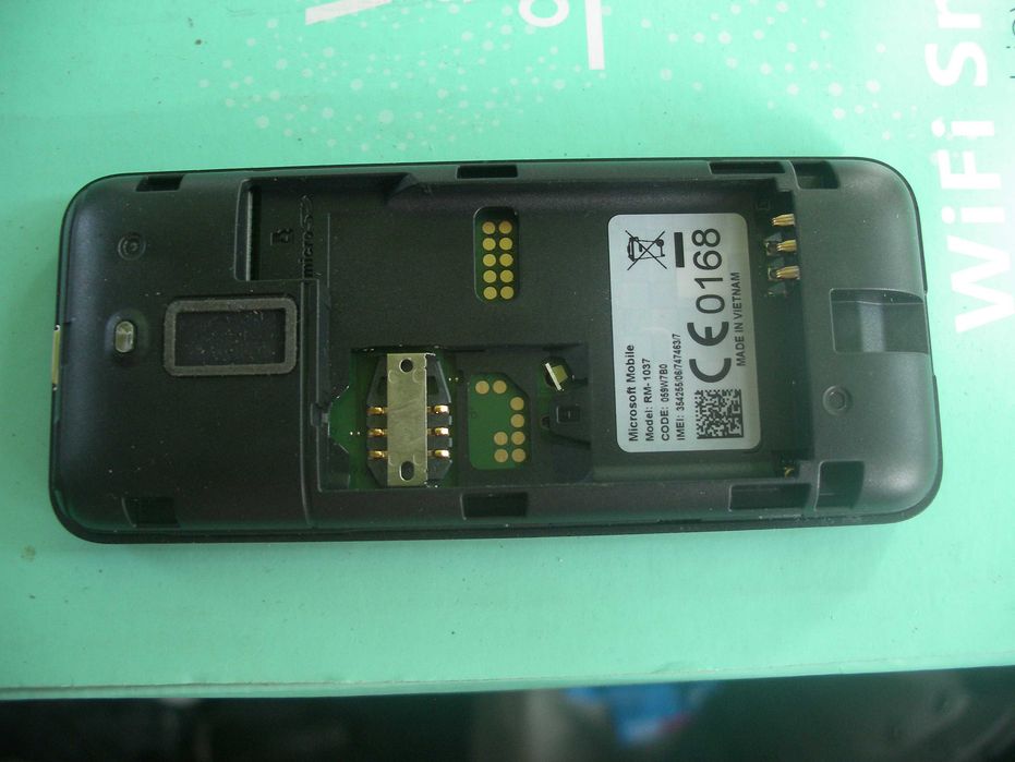 GSM телефон  NOKIA
