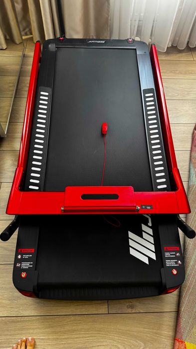 Bandă de alergat premium JK Fitness Supercompact 48 - NOUĂ, nefolosită!
