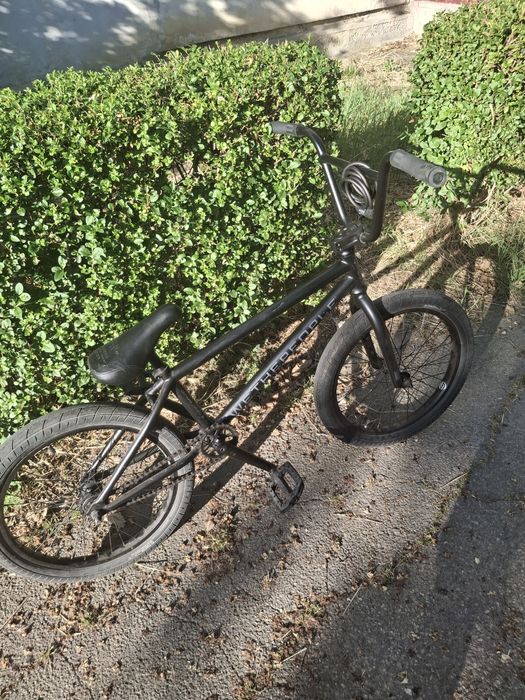 Bicicleta bmx wethepeople wtp nova aproape ca nou + 2 peguri si frane