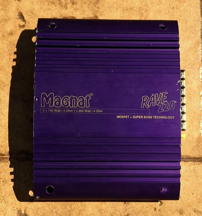 MAGNAT - statie auto - amplificator audio