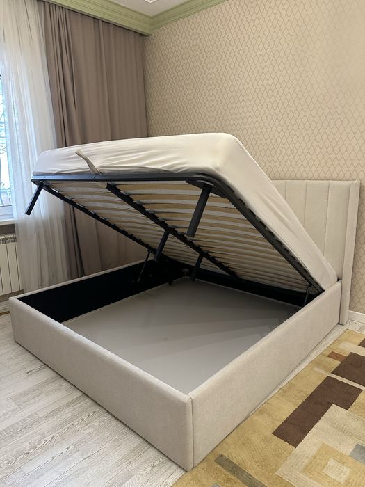 Кровать двухспалка 1.8 *2