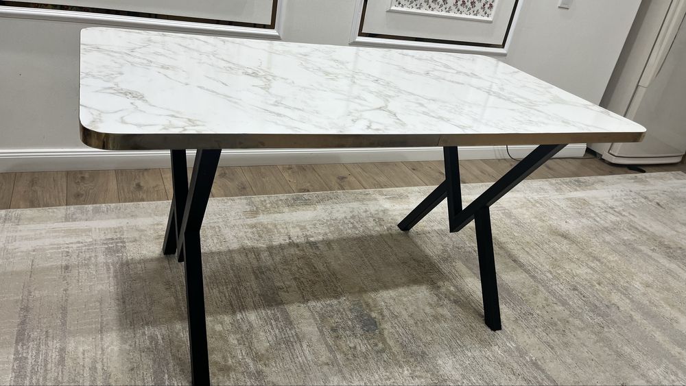 кухонный стол обеденный стол