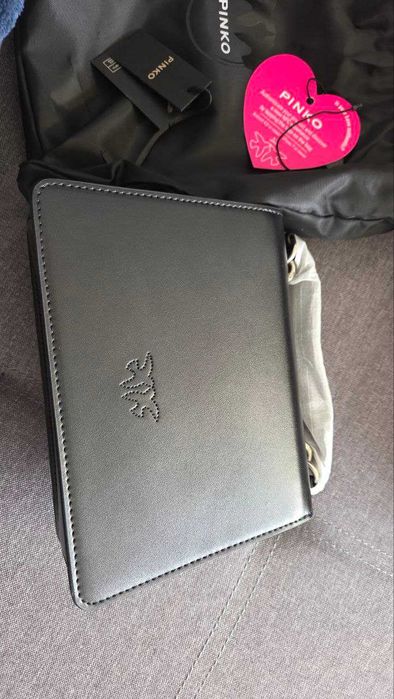 Кожена дамска чанта тип "куфарче" PINKO LOVE ONE