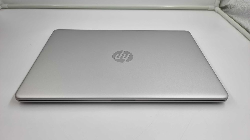 Laptop HP 15S [Amanet Club Caro ]