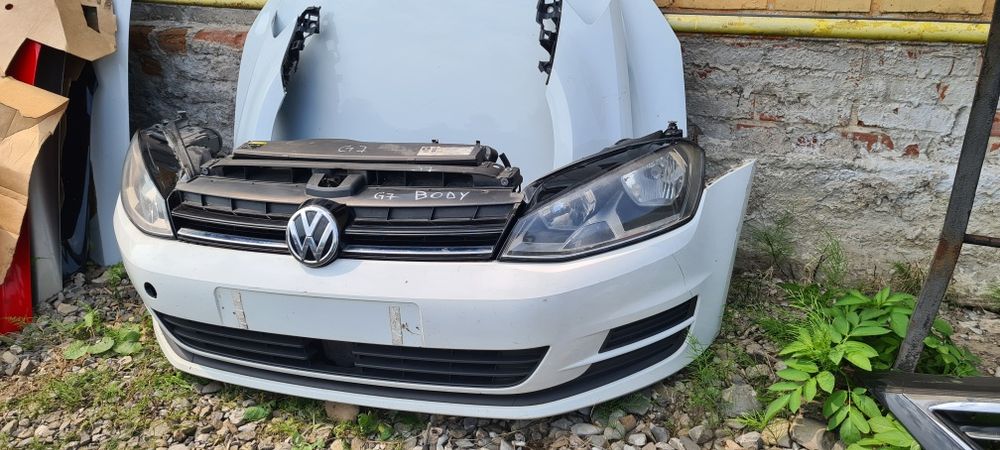 Fata completa Vw Golf 7 hatchback 2014 Capota bara far aripa trager