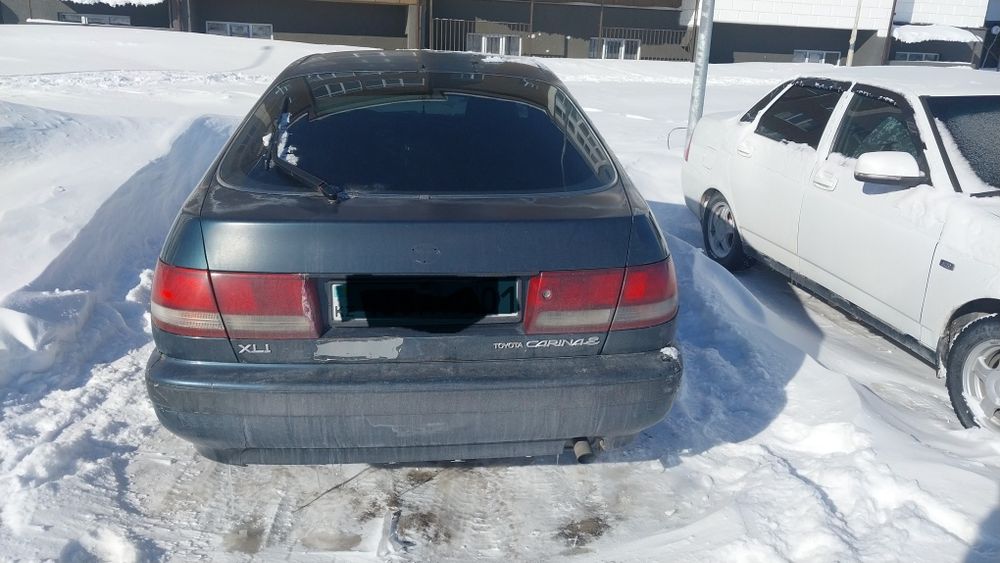 Тойота карина Е продам