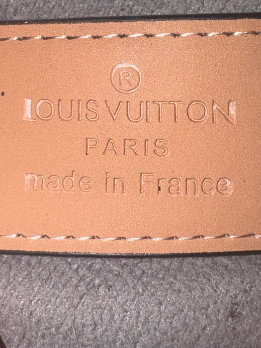 Curea Louis Vuitton.
