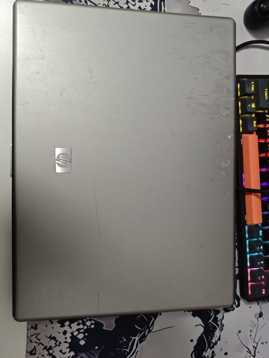 Ноутбук hp compaq