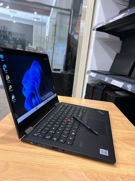 Като нов! Лаптоп Lenovo X13 Yoga touch i5/8GB RAM/256 NVMe, 3 м. гар.
