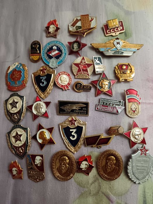 Продаётся значки Ссср