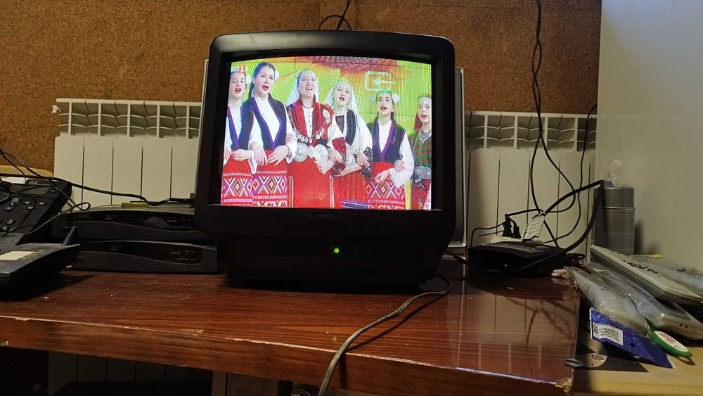 Телевизор Sony Trinitron KV-M1400K - Сони тринитрон