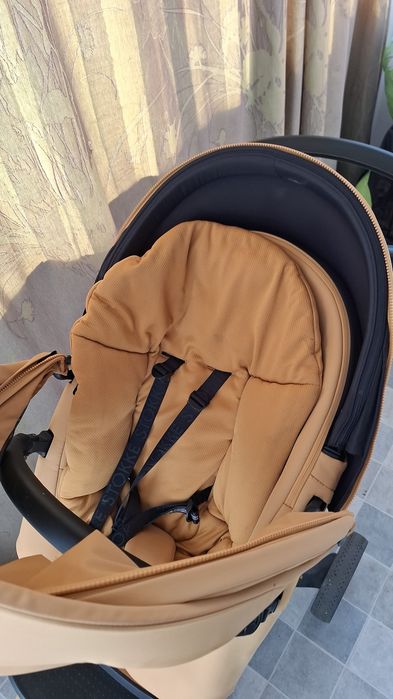 Carucior Stokke ca nou