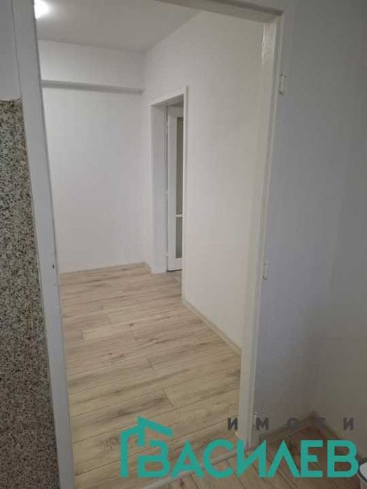 Продава 3-СТАЕН град София, Лагера