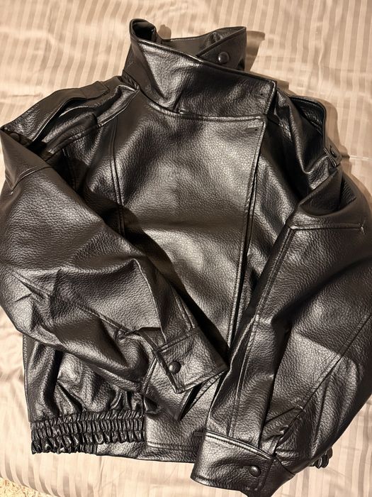 Кожено oversize яке