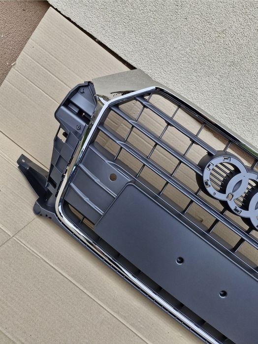 Grila centrala Audi Q3 facelift 2014-2018 NOUA AM