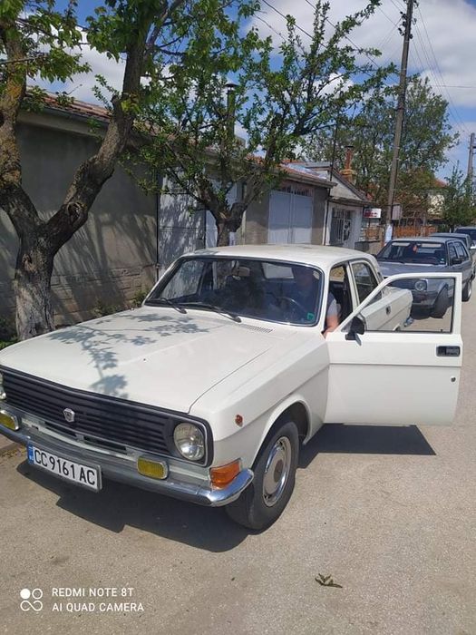Продава Волга газ 2410