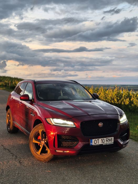 Jaguar F-Pace