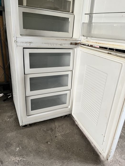 Продам холодильник Samsung
