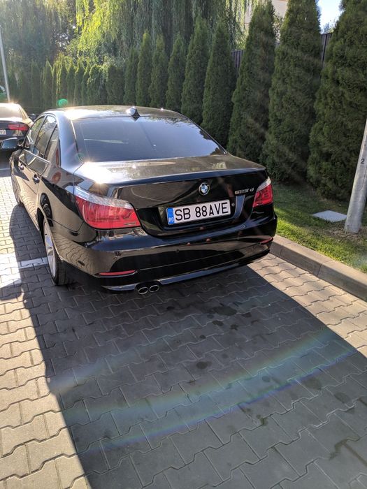 BMW 5 Series 2010 — imagine 4