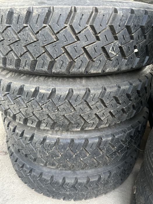 Гуми за камион 10.00 R 20 / 12 R 22.5